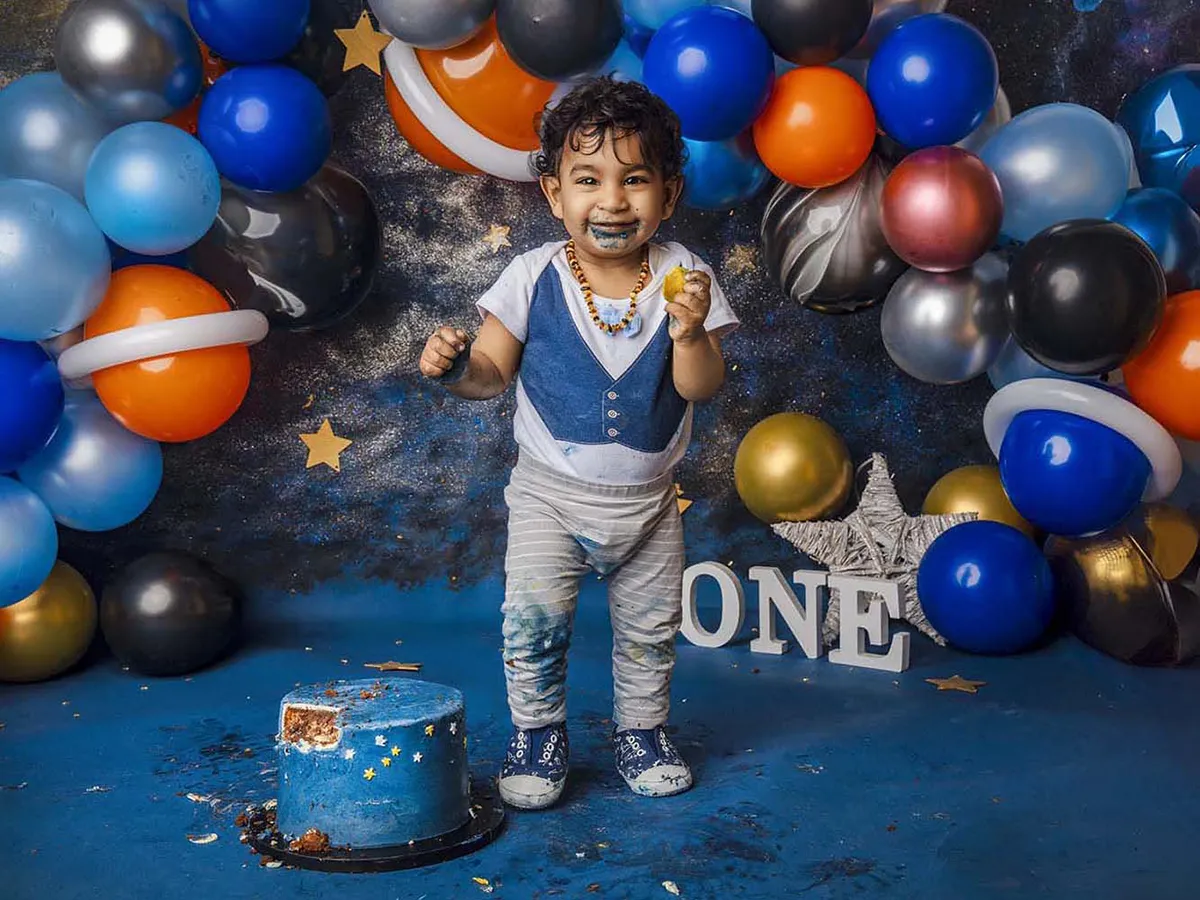 First birthday cake smash photography session in Auckland studio